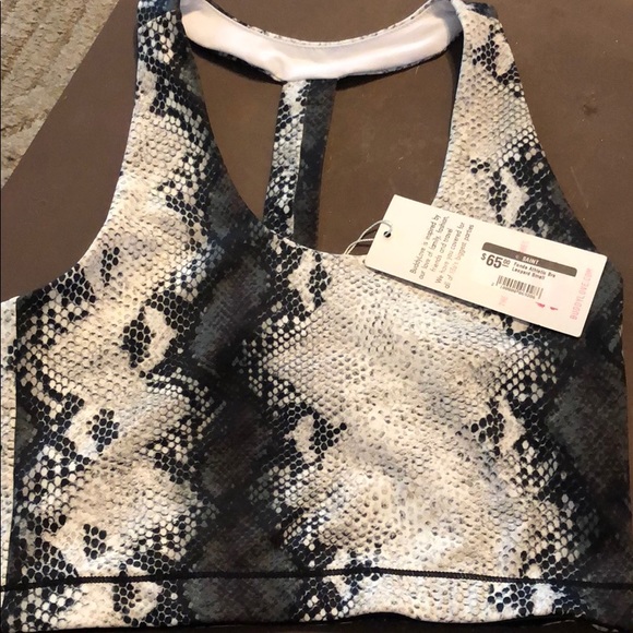 Buddy Love Sports Bras - Picture 4 of 6